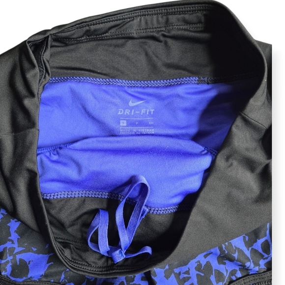 Nike Athletic Shorts - Picture 3 of 9